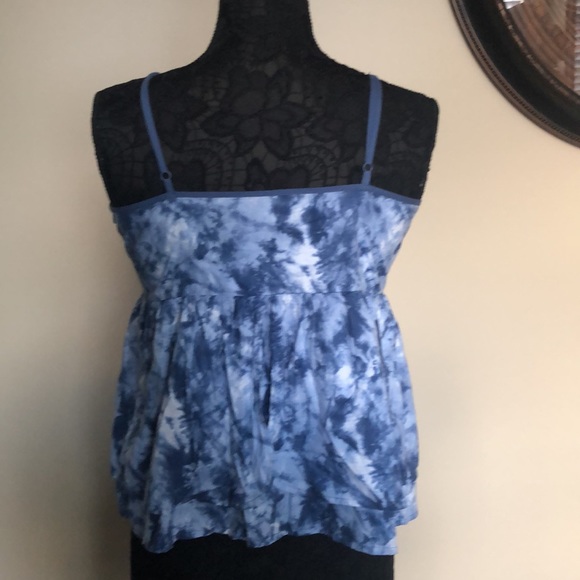 Marks & Spencer (Angles)-Flowy tank top - Picture 3 of 3